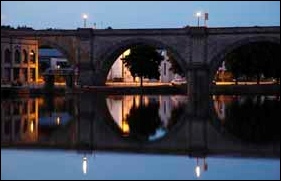 Chateaulin finistere brittany