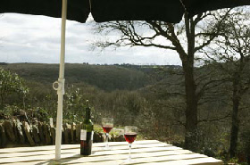 Self Catering gite Holiday accommodation brittany countryside